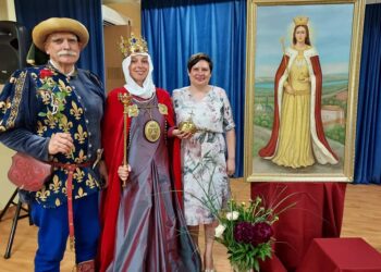 Sandomierz: Barwne opowieści kasztelana o królowej Jadwidze i Zawiszy Czarnym.