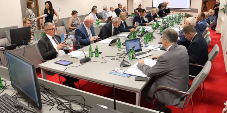 Mielec: Argumenty za odwołaniem są absurdalne