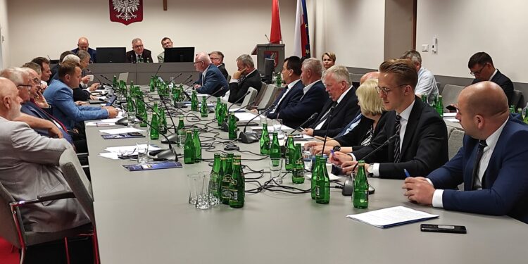 Mielec: Tak dla wotum zaufania i absolutorium