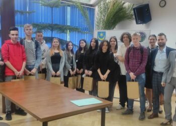 Tarnobrzeg. Konkurs wiedzy prawnej.