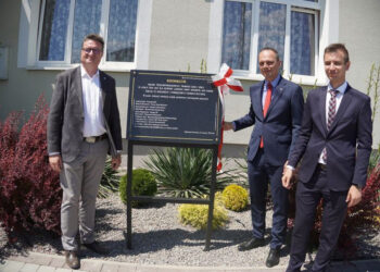 Dąbrówka Pniowska: Kolejny etap modernizacji wałów Wisły i Sanu podsumowany