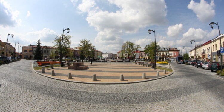 Mielec: Rynek zamknięty od lipca