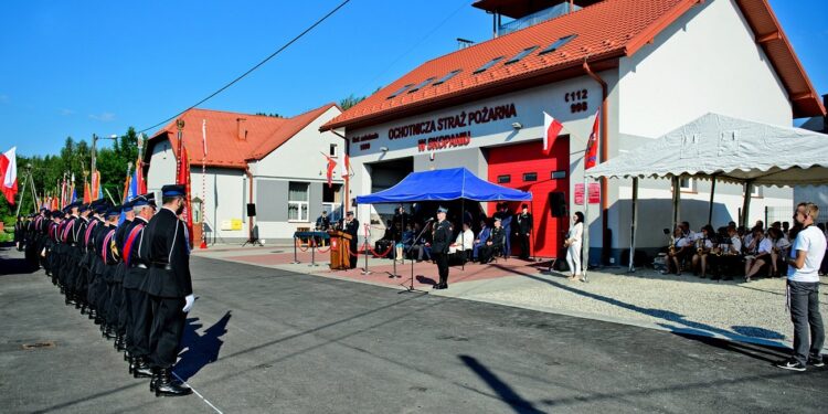 Baranów Sandomierski. OSP Skopanie ma już 140 lat, i nową remizę