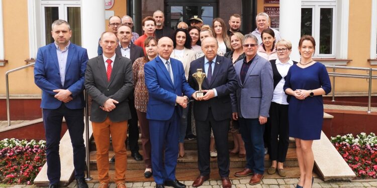 Kolbuszowa: Kolbuszowa ma Najlepszego Burmistrza Województwa Podkarpackiego