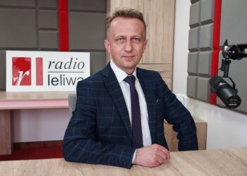 Region: Ruszyła wypłata 300 zł na dziecko wyprawki szkolnej w ramach programu 'Dobry start’.