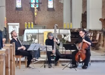 Sandomierz: Chasydzkie pieśni w murach dominikańskiego klasztoru.