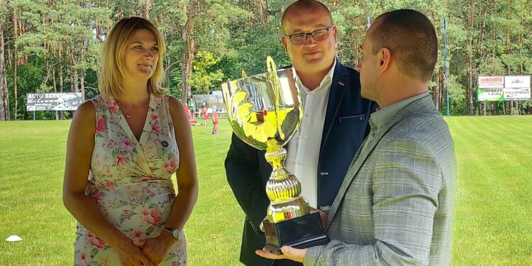 Koprzywnica: 90-lecie KS Koprzywianka – wielkie świętowanie na stadionie.