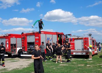 Łoniów: Strażackie zmagania i pomoc dla chorego Bartoszka.