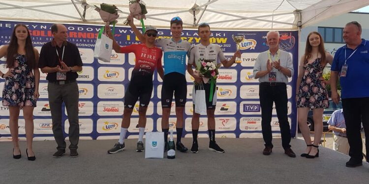 Tarnobrzeg. Kolarze dotarli do mety.