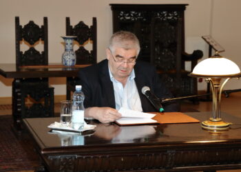 Sandomierz: Literatura stawia pytania, a muzyka…?