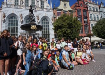 Tarnobrzeg. Wypoczywają w Jastrzębiej Górze.