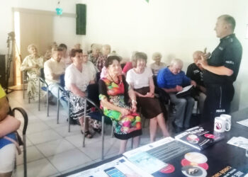 Stalowa Wola: O tym jak nie stać się ofiarą oszusta rozmawiano ze stalowowolskimi seniorami