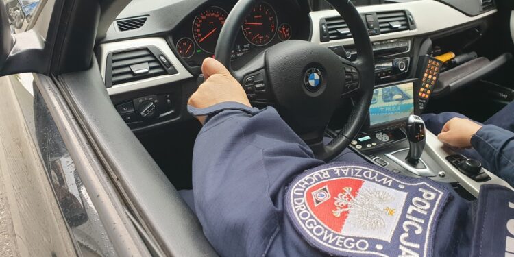 Mielec: Zatrzymali nietrzeźwego kierowcę z zakazem prowadzenia pojazdów