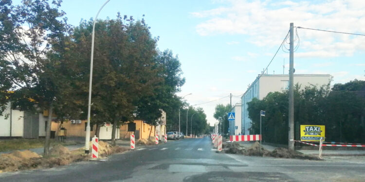 Stalowa Wola: Trwają prace związane z modernizacją przejść na 1-go Sierpnia