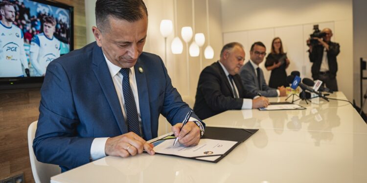 Mielec:   PGE sponsorem strategicznym Stali Mielec przez kolejne 3 sezony