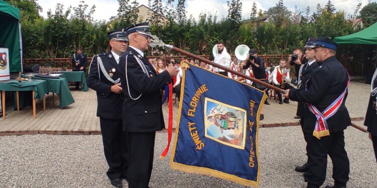 Mielec: 125 lat  świętowała Ochotnicza Straż Pożarna w Złotnikach