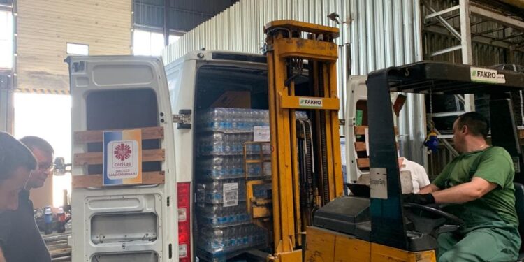 Sandomierz: Piętnasty konwój pomocy humanitarnej dla Ukrainy od Caritas Diecezji Sandomierskiej.