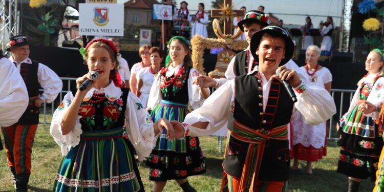 Mielec:  Dożynki Powiatowe w Wadowicach Górnych