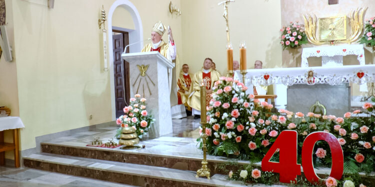 Dębica: Jubileusz ratoszyńskiej parafii