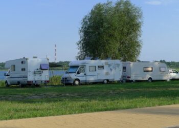 Tarnobrzeg. Kampery jak auta osobowe