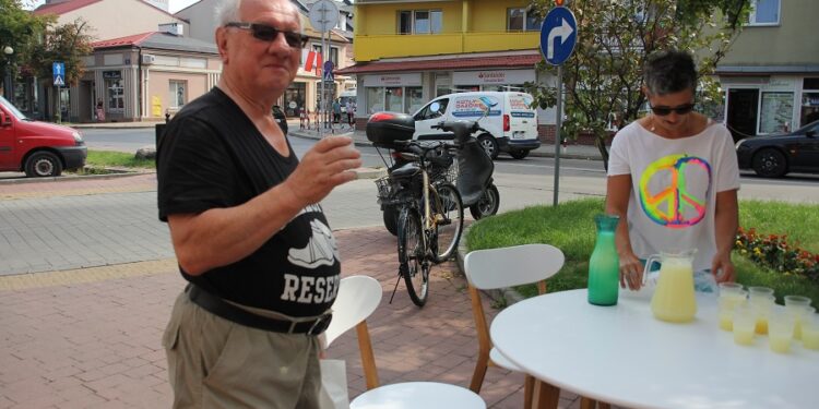 Tarnobrzeg. Rusza remont drogi, która prowadzi na prom.