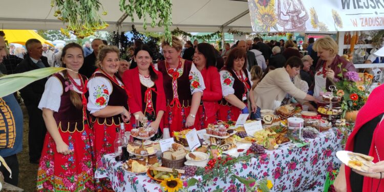 Padew Narodowa: Świętowali  Gminne Święto Ziemniaka.