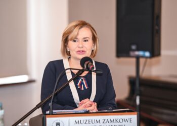 Sandomierz: Krzemień pasiasty klejnotem regionu.