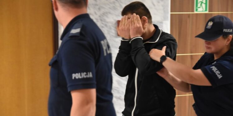 Gorzyce. Tarnobrzeg. Tymczasowy areszt za niemoralne propozycje