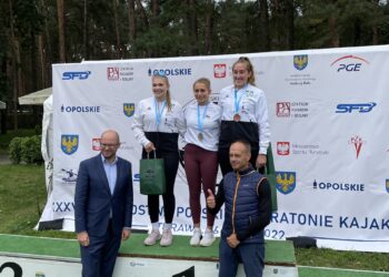 Tarnobrzeg: Kajakarze z medalami