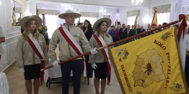 Tarnobrzeg. Świętowali pszczelarze