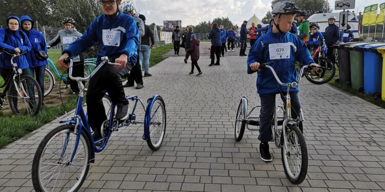 Tarnobrzeg. Niepełnosprawni rywalizowali w mityngu kolarskim