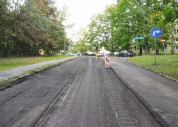 Tarnobrzeg. Rozpoczął się remont ulicy Wiślnej.