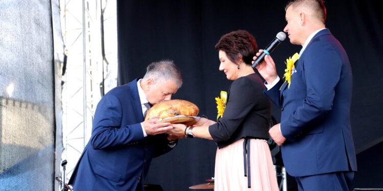 Wadowice Górne: Plon, niesiemy plon…