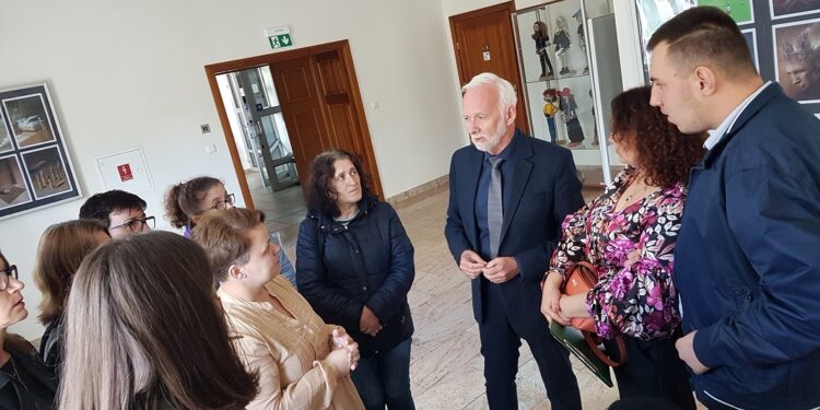 Tarnobrzeg. Działka przy ul. Dekutowskiego nie na sprzedaż. Będą rozmowy.