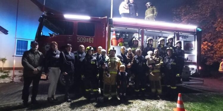 Przecław: Nowy wóz strażacki dla OSP Tuszyma