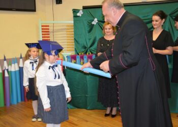 Tarnobrzeg. Dzień patrona w szkołach katolickich