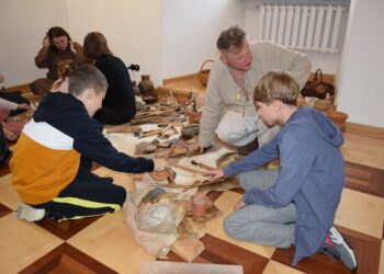 Sandomierz: Neolityczne klimaty w sandomierskim ratuszu.