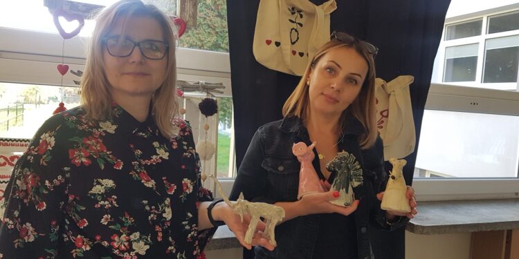 Tarnobrzeg. Glina, mydło, świece, taniec. W tyglu kultury lasowiackiej.