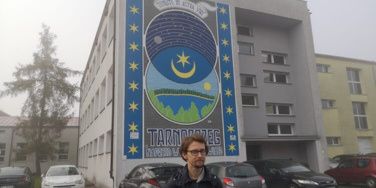Tarnobrzeg. Mural z przesłaniem do młodzieży