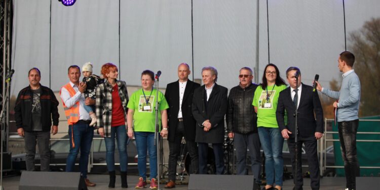 Staszów: Jest pełna kwota na leczenie Michała Podymy.