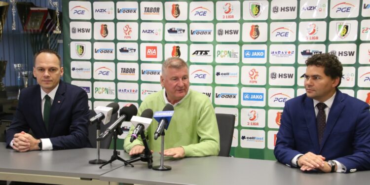 Stalowa Wola: III-ligowa Stal pozyskała PGE na sponsora strategicznego