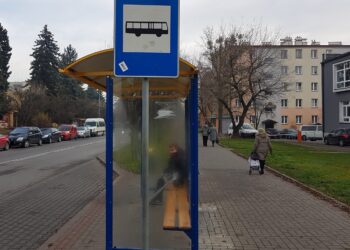 Tarnobrzeg. Linią C do cmentarza w Sobowie.