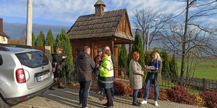 Przecław: Chcą odnowić kapliczkę!