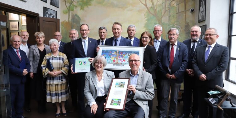 Mielec: Stadt Löhne  i Mielec- świętowali swoje partnerstwo.