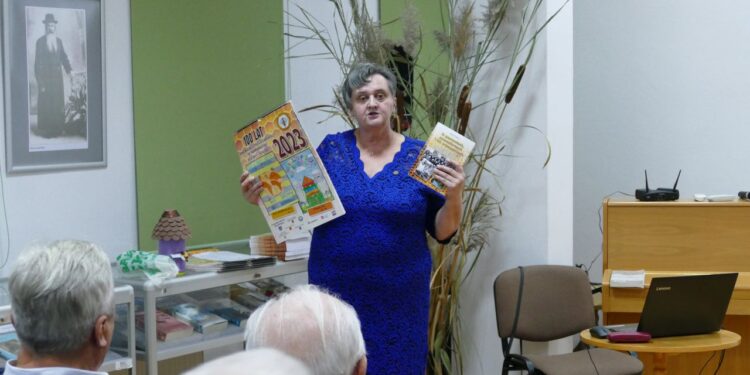 Tarnobrzeg. O pszczołach, pszczelarzach i ich zrzeszeniach