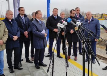 Mielec: Bezpieczne i korzystne rozwiązanie komunikacyjne…