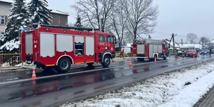 Tarnobrzeg: Zderzenie dwóch fiatów w Stalach