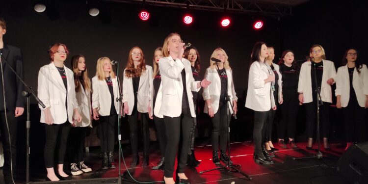 Mielec: Zaśpiewali wspólnie na jednej scenie