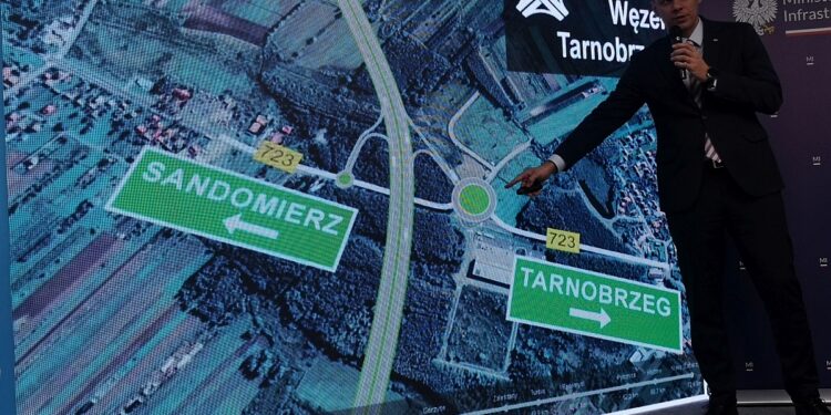Tarnobrzeg. S74 przebiegnie według wariantu społecznego