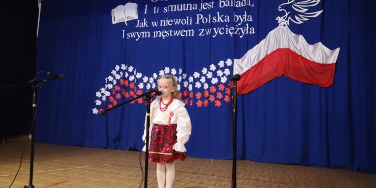 Tarnobrzeg. Przedszkolaki patriotycznie